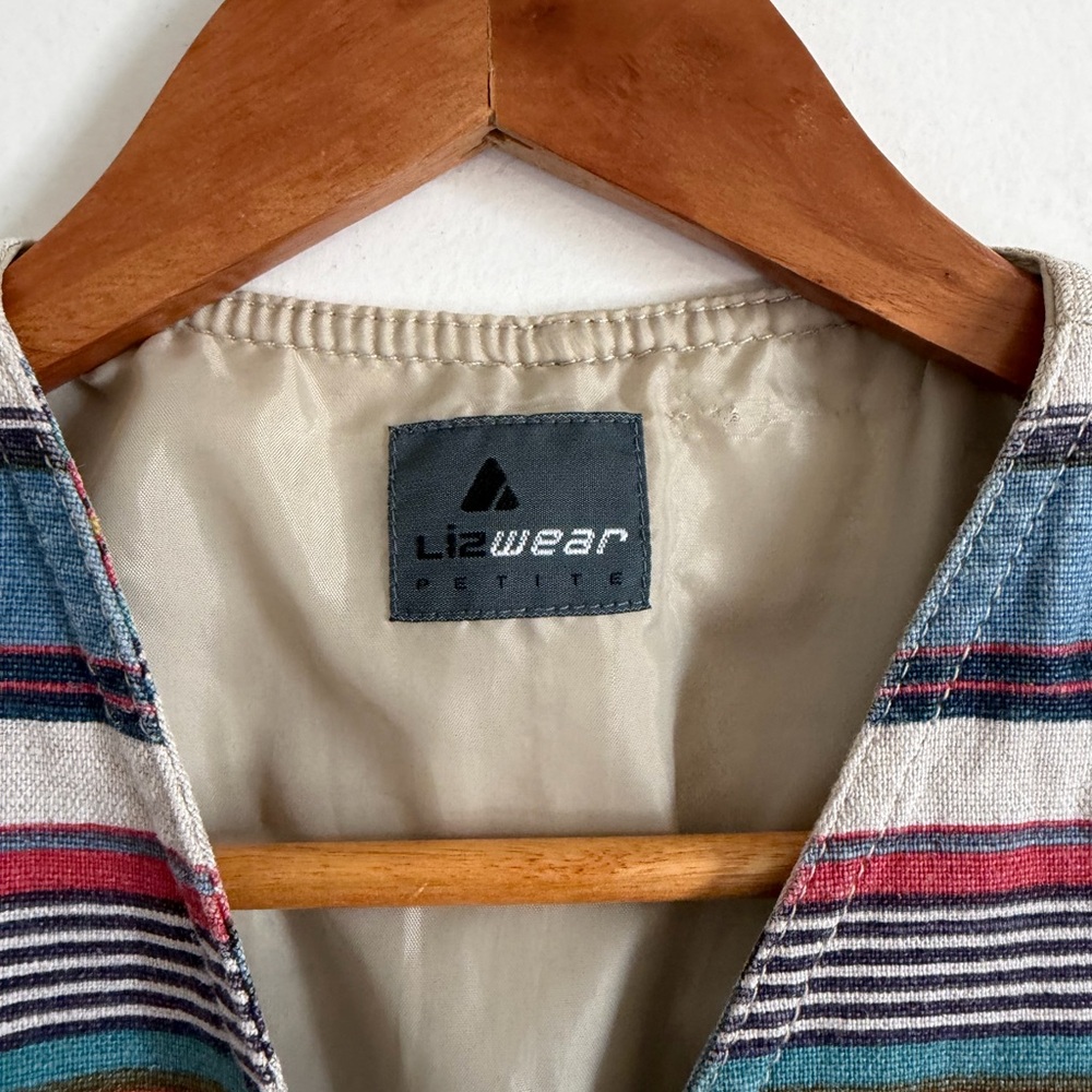 Vintage LizWear Petite Floral Linen Blend Button Down Vest size Small - Picture 3 of 7